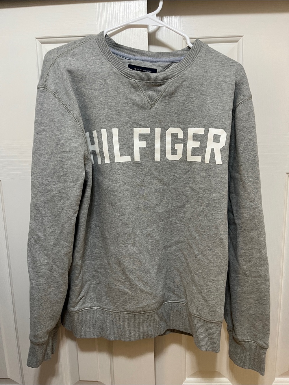 Tommy Hilfiger Gray Crewneck Sweatshirt with White Hilfiger Logo